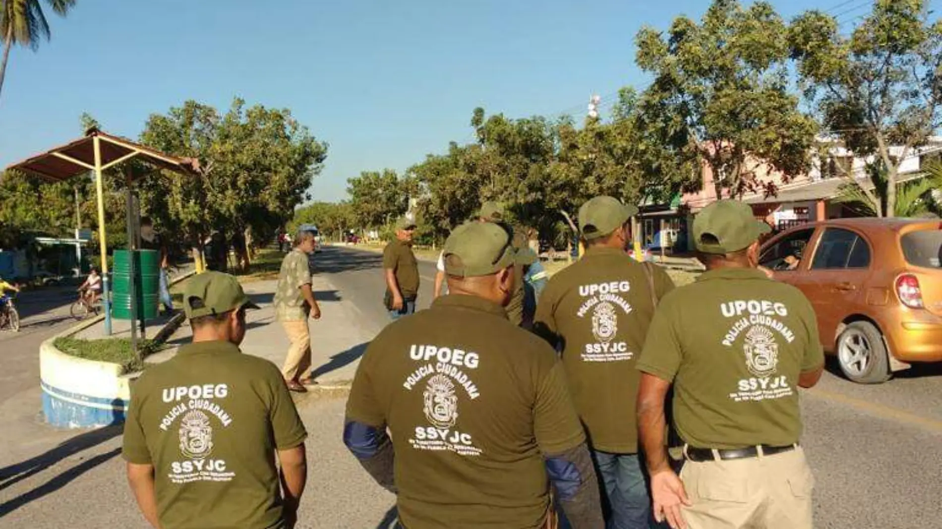 Policía comunitaria en petacalco